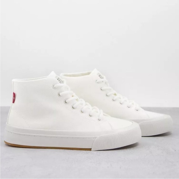 Levi's hi top canvas tab logo shoe in white Size 11 - Picture 2 of 10